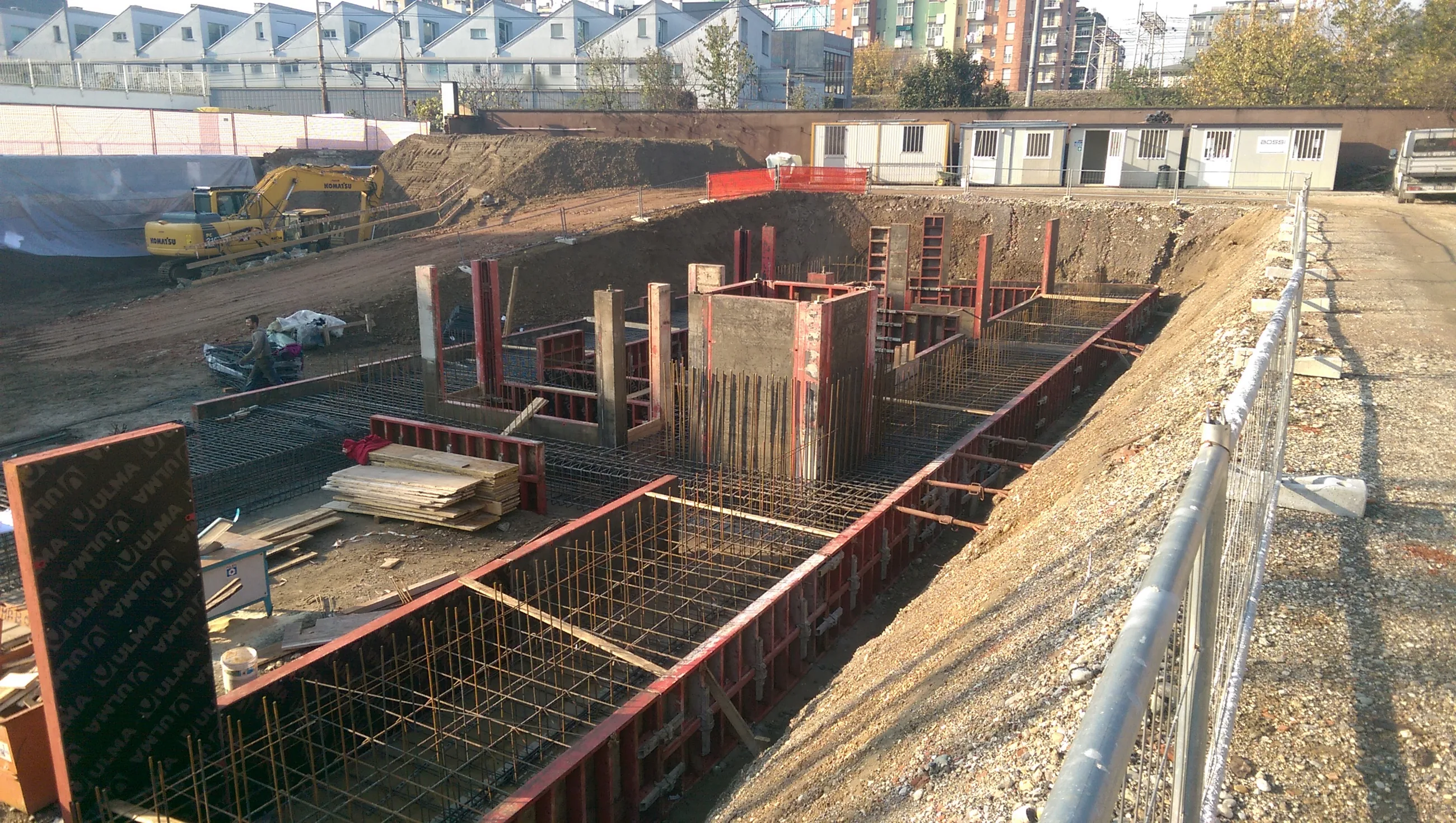Abitare in Poste — Via Tirone — Armature e casserature delle fondazioni