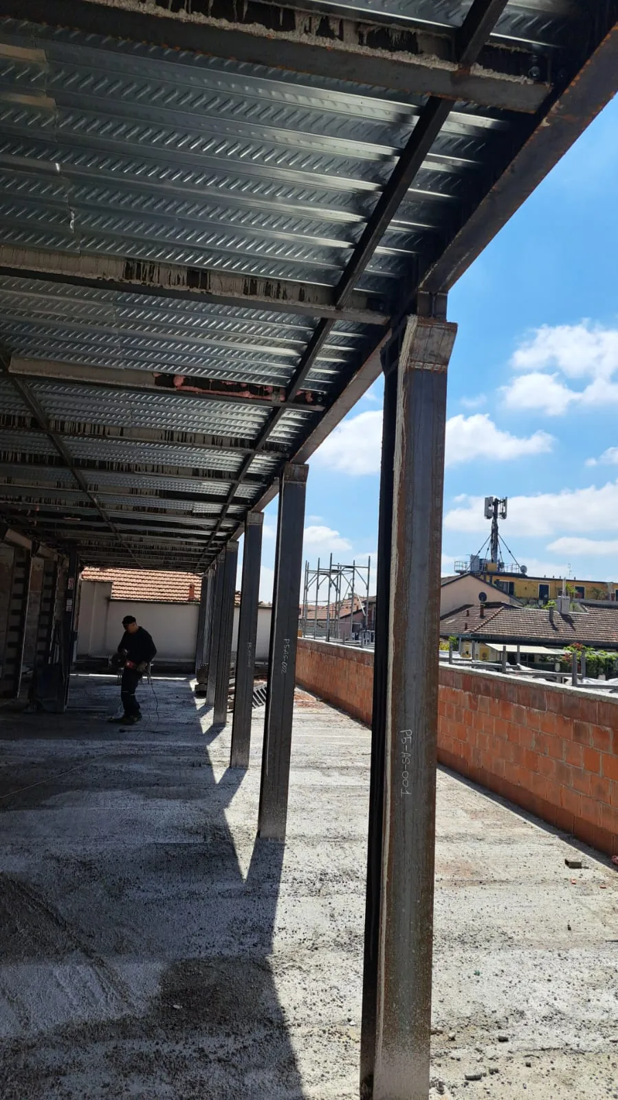 Hotel Via Scarlatti — intradosso del solaio verso l’esterno