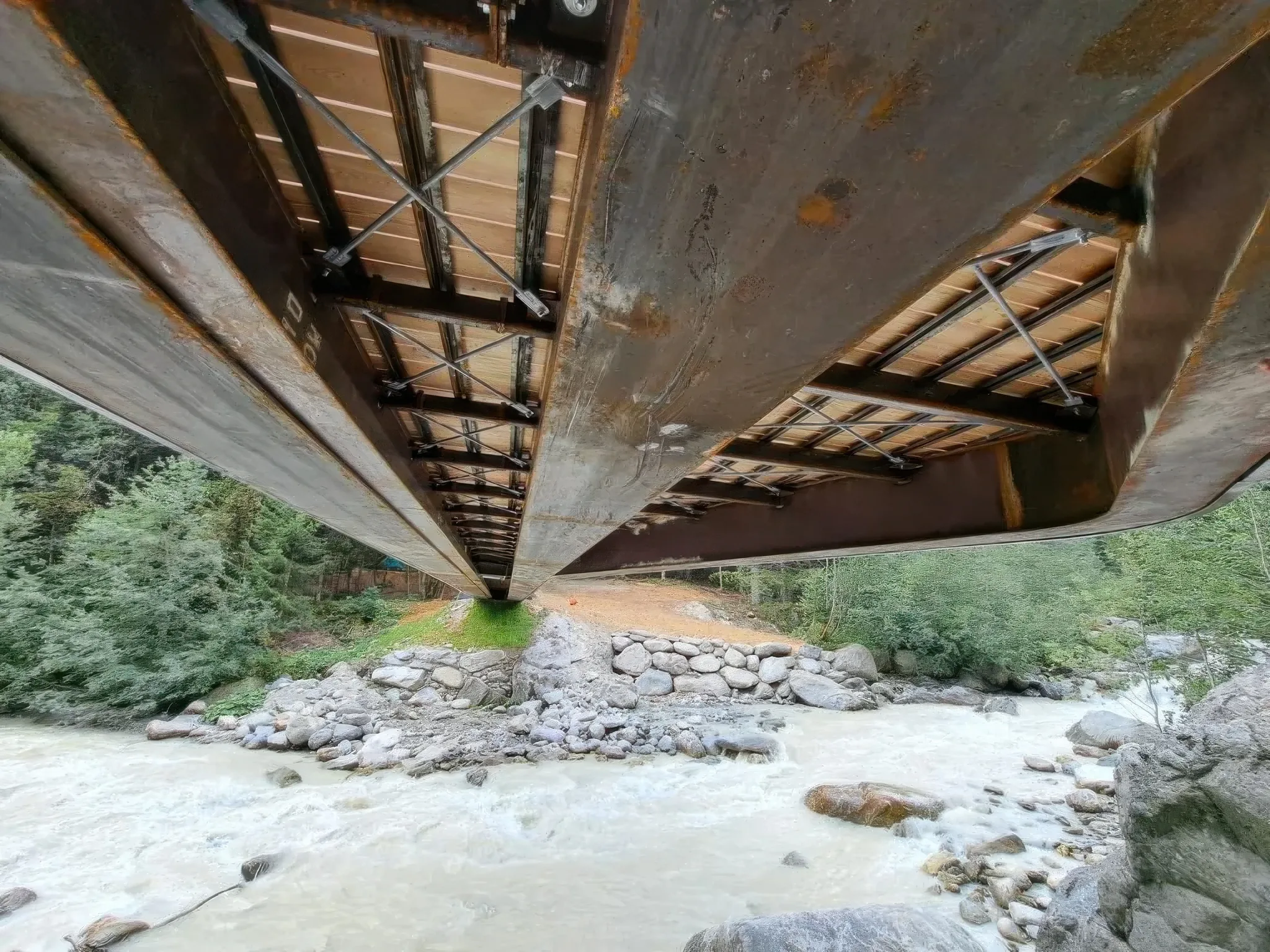 Passerella pedonale sul torrente Anza — Macugnaga: fotografia della struttura, vista 6
