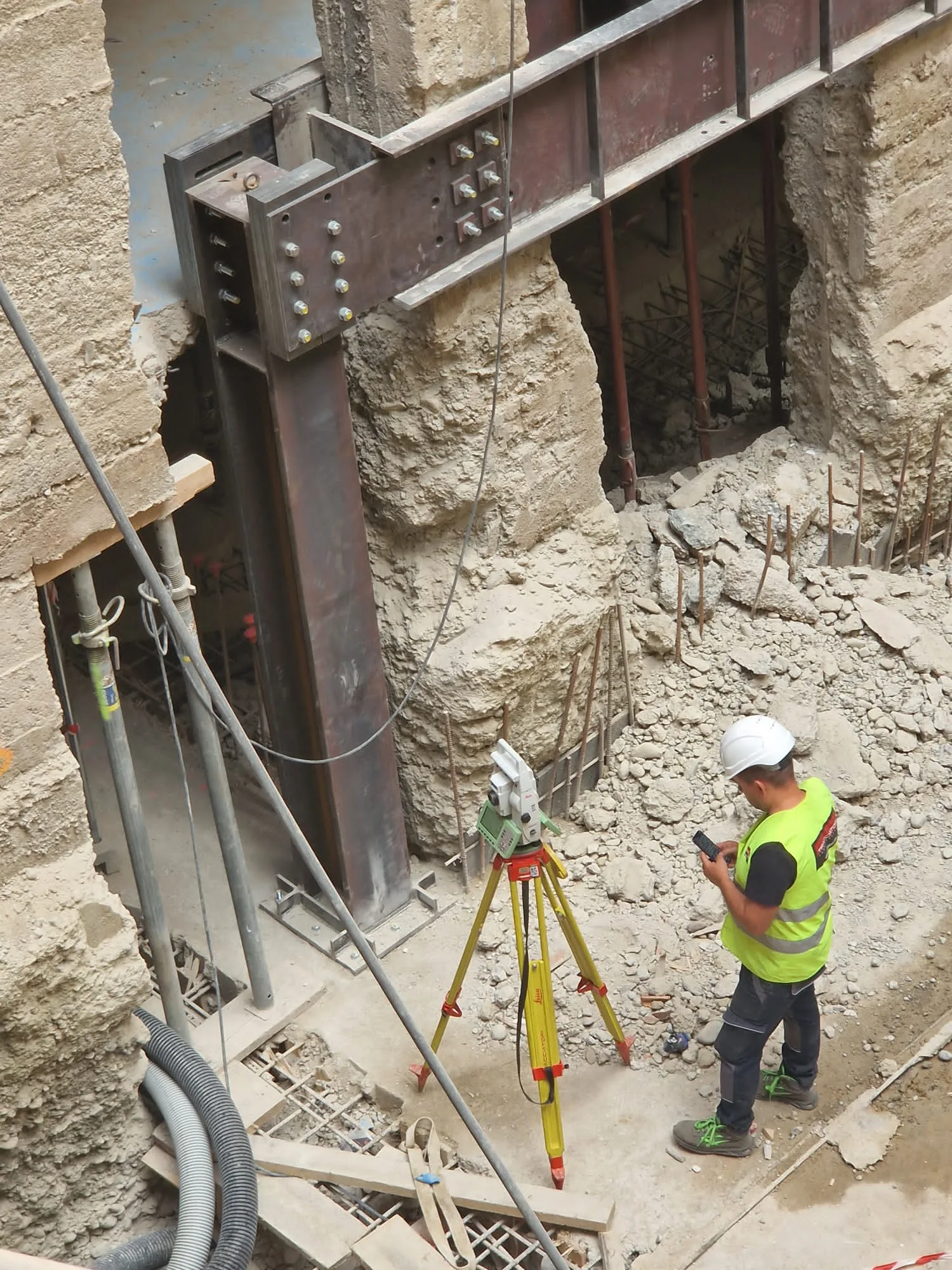 Residenze Via Giannone 2 — rilievo in cantiere presso i collegamenti strutturali