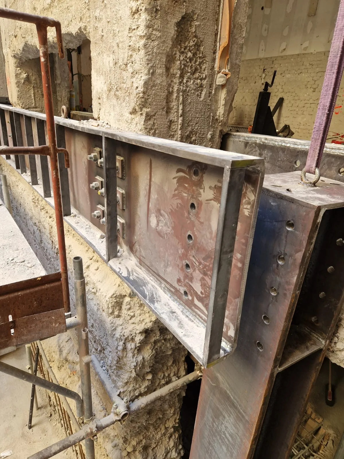Residenze Via Giannone 2 — dettaglio del collegamento strutturale