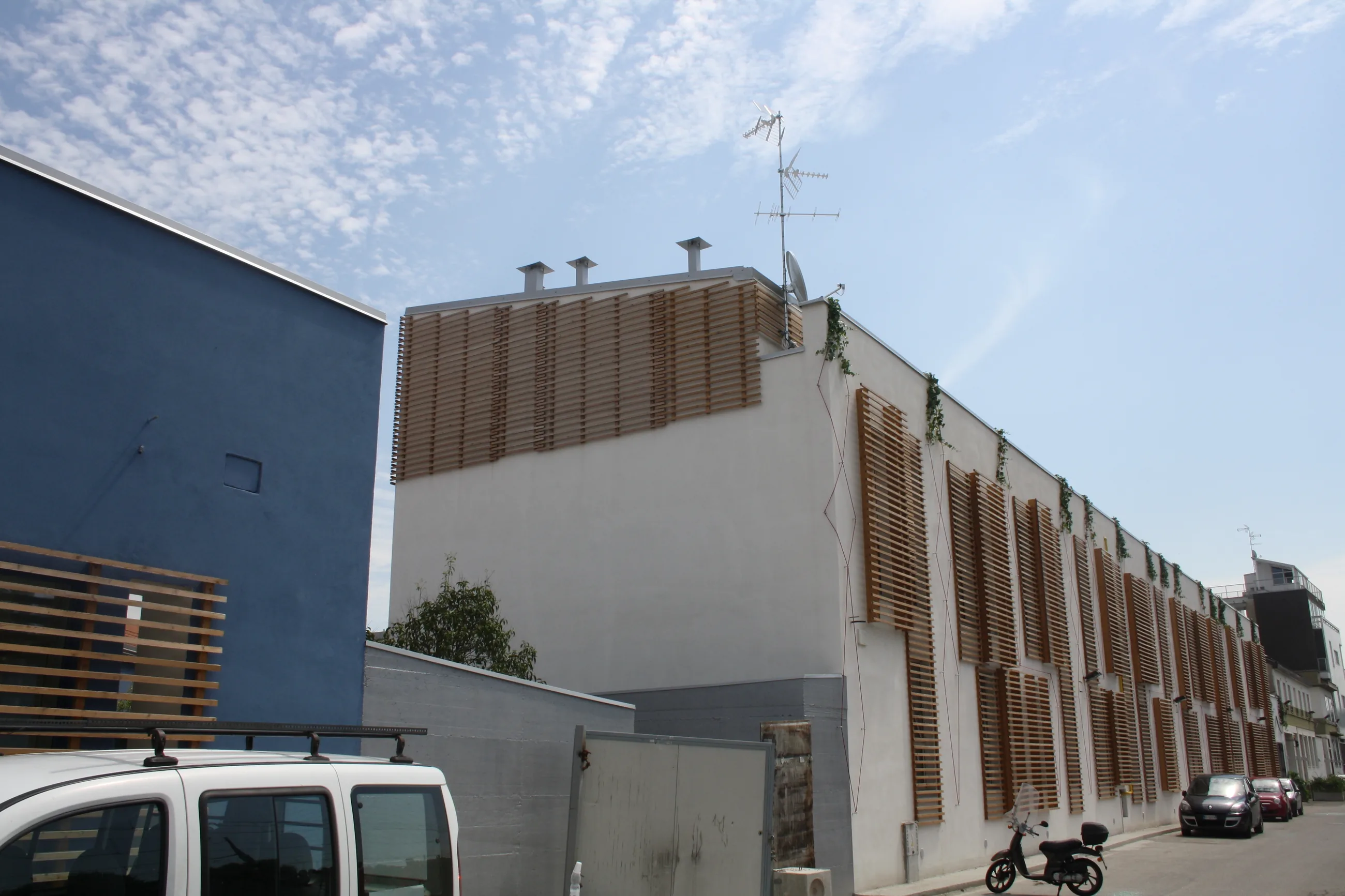 Residenze — Via Negrotto — edifici residenziali e facciate